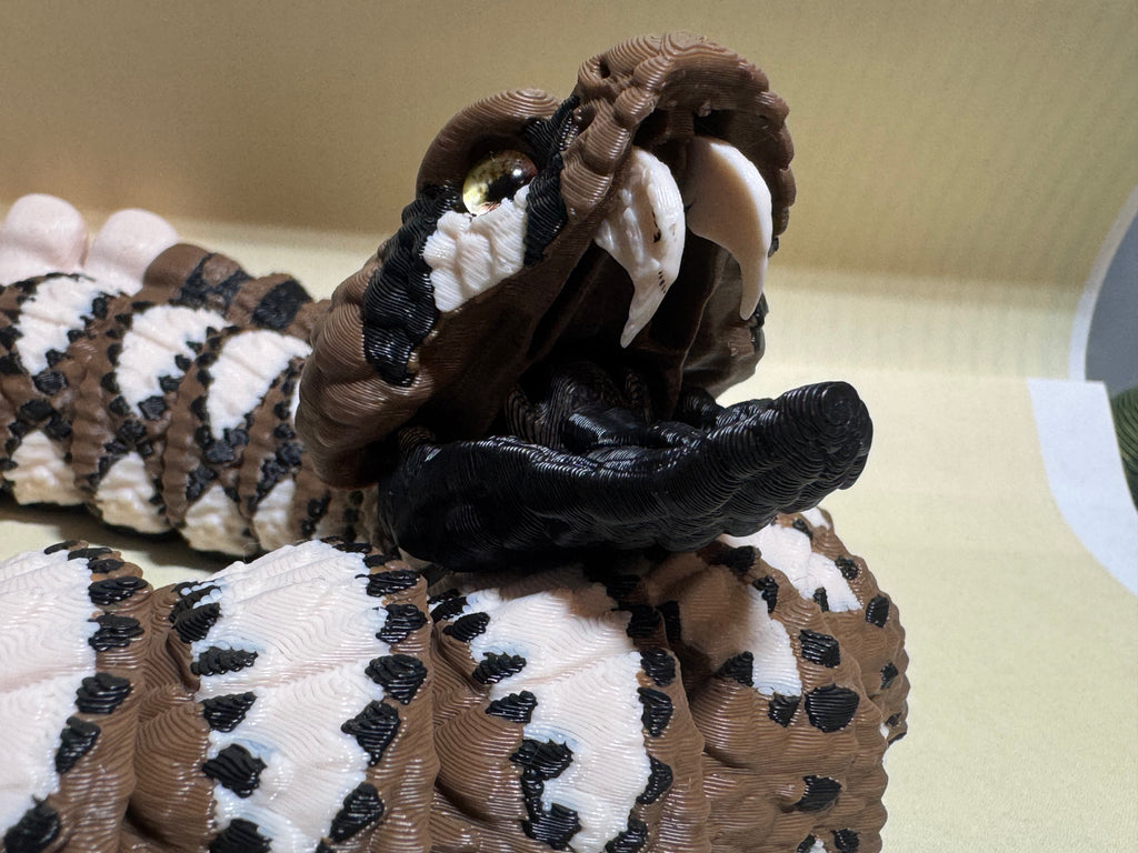 Western Diamondback Rattlesnake - Flexi Legend