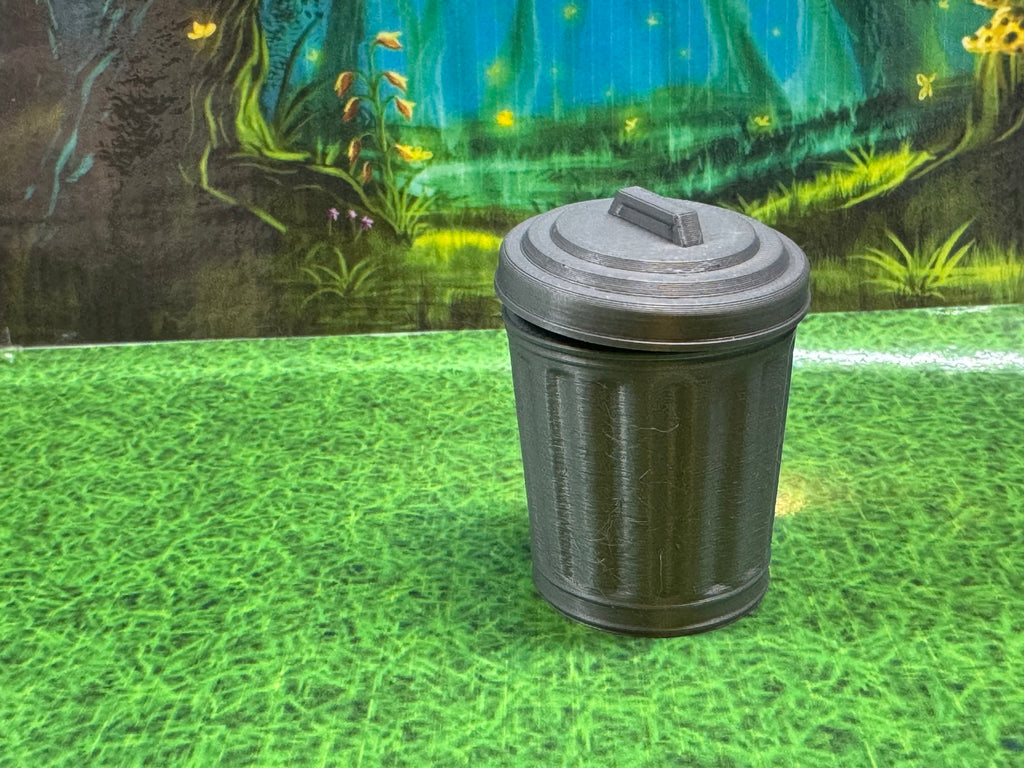 Trash panda w/ Trash Can